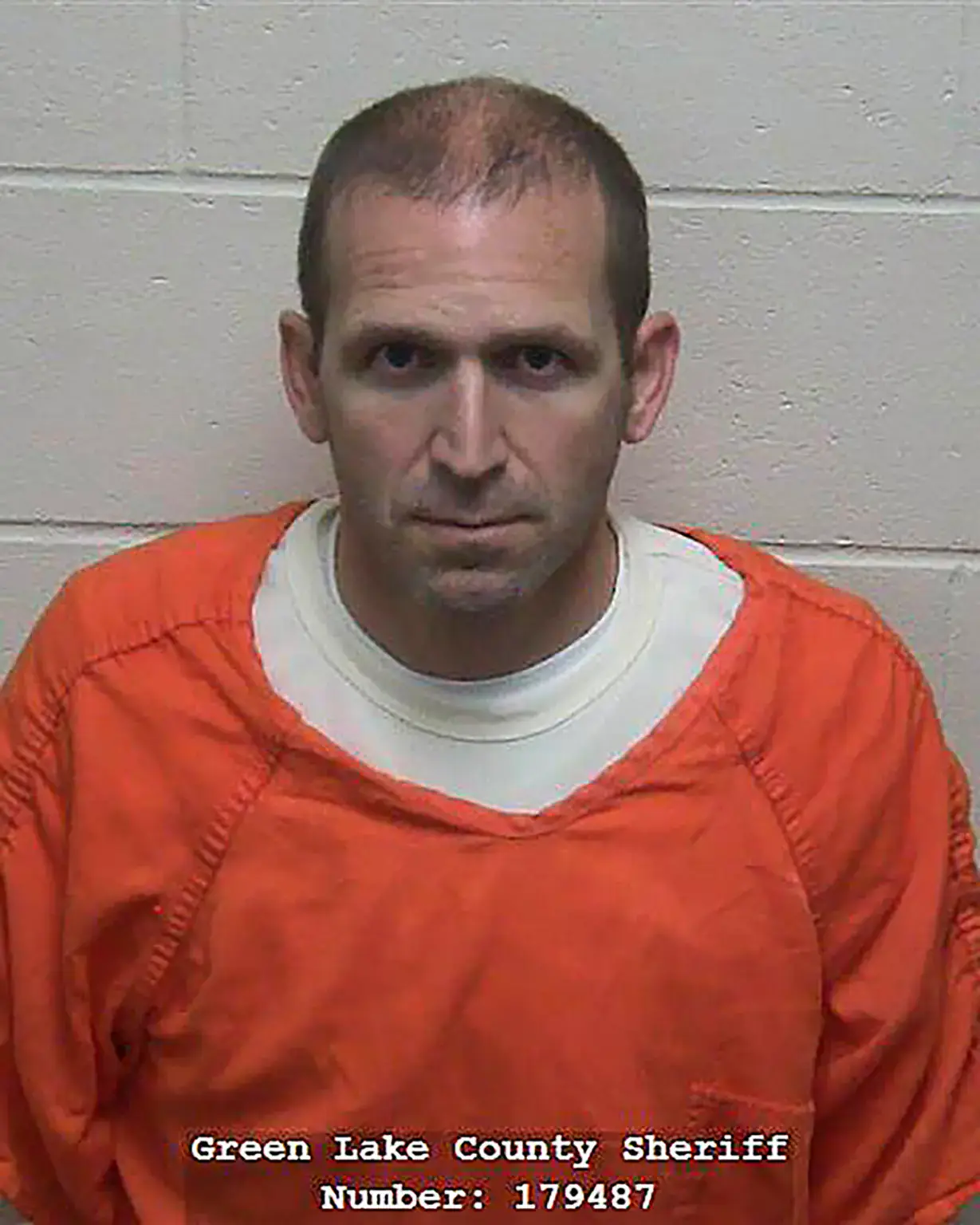 Wisconsin dad who faked own death on kayaking trip to be with his online fling learns his fate
