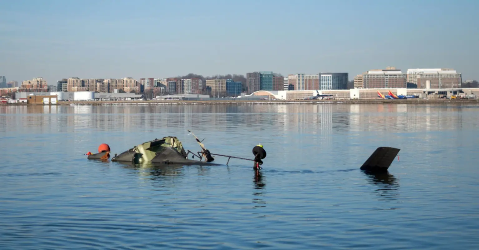 Investigation reveals crucial mistake Army Black Hawk helicopter made before crashing into passenger jet, killing 67