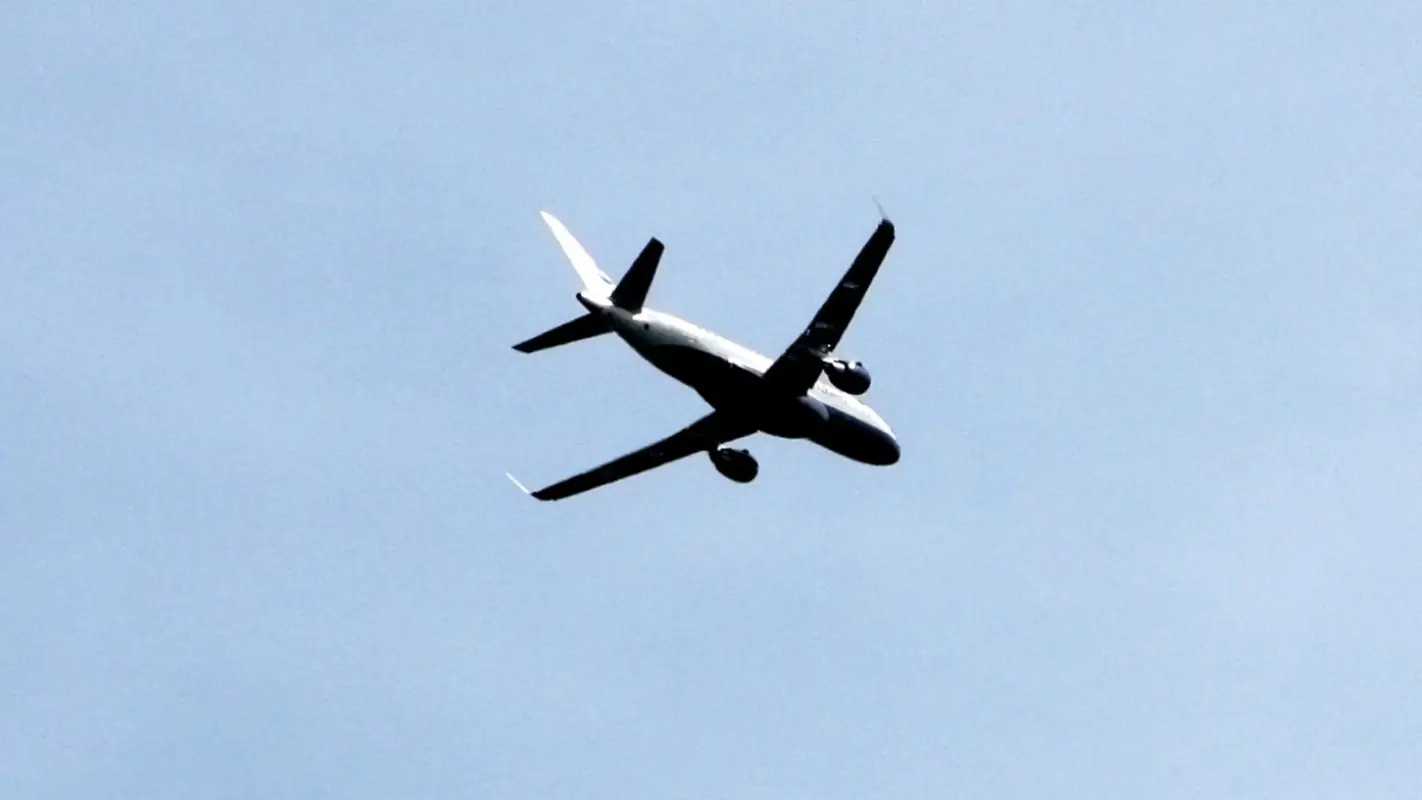 plane (6).jpg