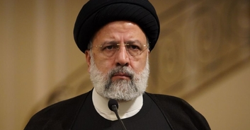 Video of Iran president Ebrahim Raisi taken in helicopter moments before it crashed