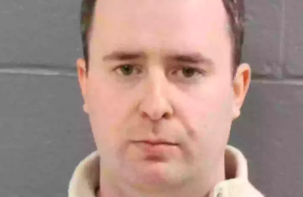 Air pilot take his own life at public train station while being approached by police