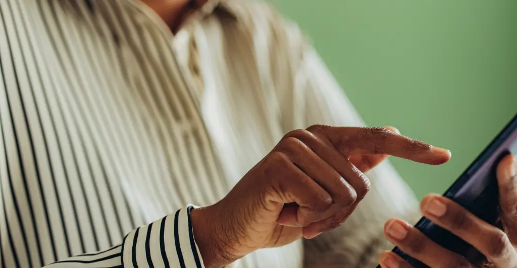 FBI warns iPhone and Android users to immediately delete the text if they receive this message