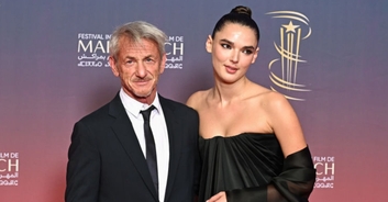 Sean Penn, 64, makes red carpet debut with new 30-year-old girlfriend