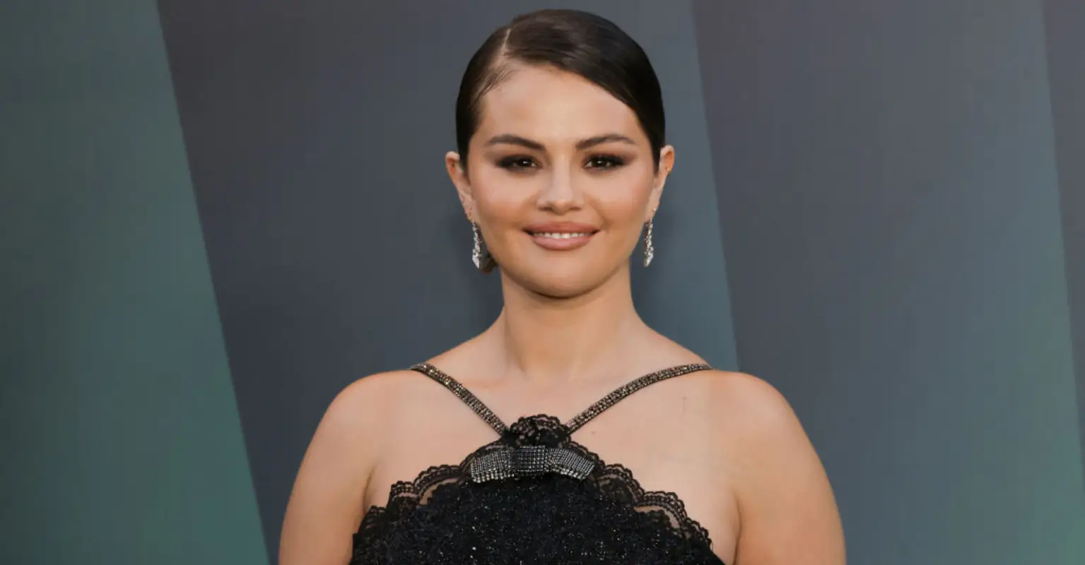 Selena Gomez shuts down 'distasteful' question on the red carpet
