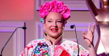 Sia legally files to change her name