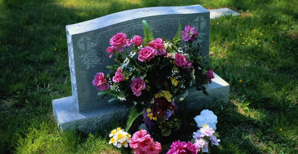 Woman faces backlash after moving on from husband's death in 5 months: 'One guy dying isn't going to ruin the rest of my life'