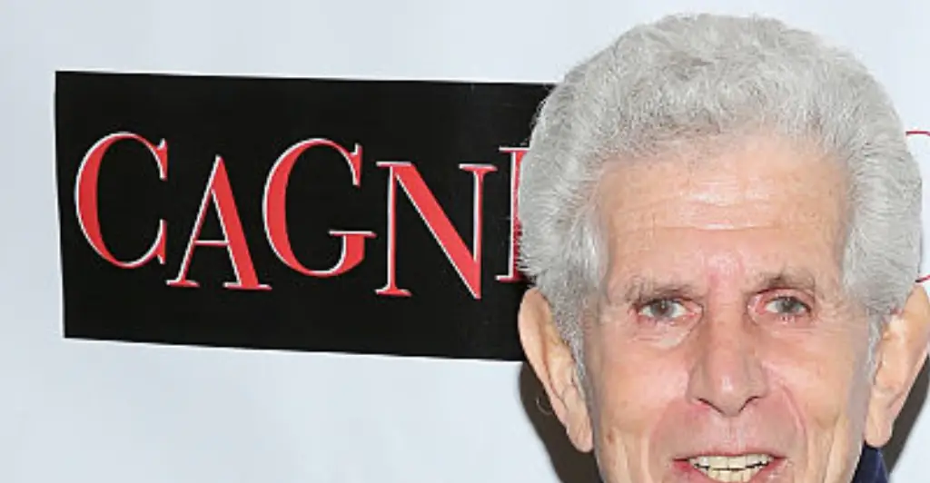Tony Roberts dies at 85