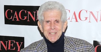 Tony Roberts dies at 85