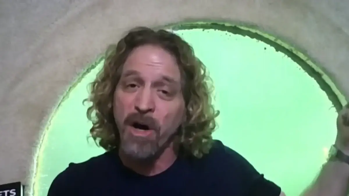 Florida man spends 100 days living underwater and discovers his body had undergone a shocking 'life glitch' transformation