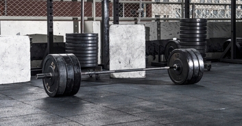 Successful pro bodybuilder dies at 31 after undergoing surgery