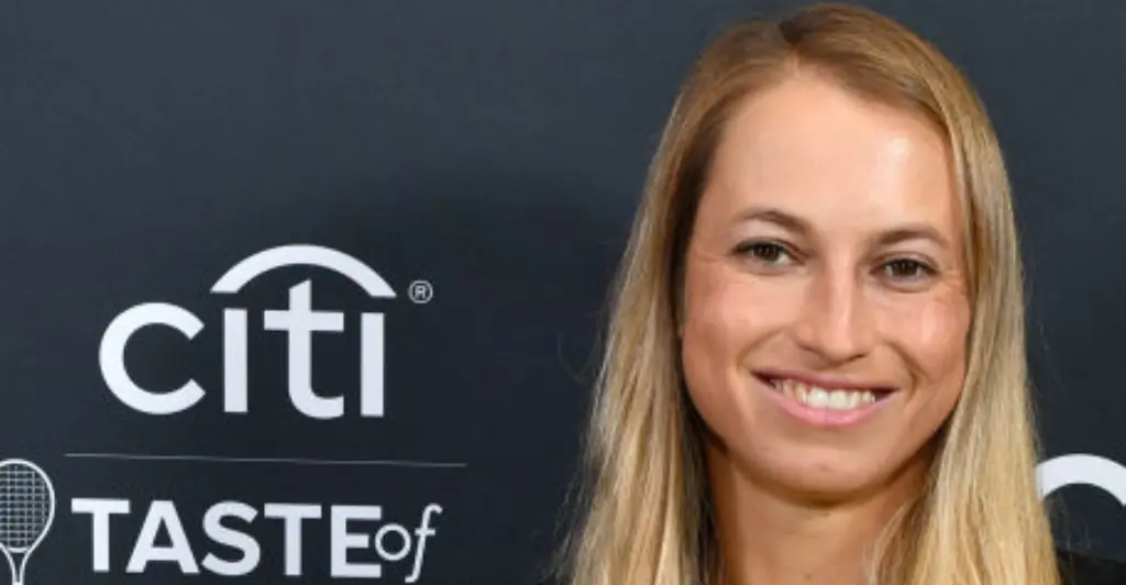 Tennis player booed by crowd after 'humiliating' act against ball girl