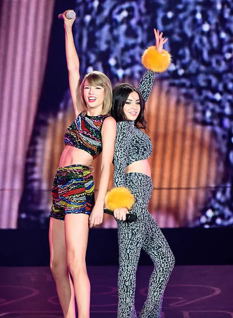 Swift and Charli XCX in 2015. Credit: George Pimentel / LP5 / Getty Images.