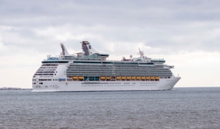 Dad, 35, dies on Royal Caribbean cruise ship after allegedly threatening to 'kill' crew