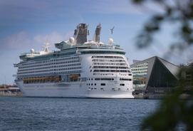 Concerning videos show chaos at sea as cruise ship 'tilts 45 degrees' in Atlantic Ocean