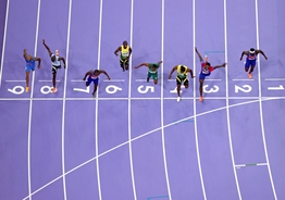 Olympics viewers believe Jamaica's Kishane Thompson was ‘robbed’ after seeing photo finish in men’s 100m final