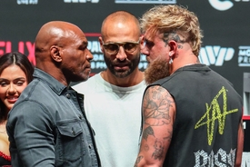 Mike Tyson's last opponent shares chilling warning to Jake Paul ahead of tonight's fight