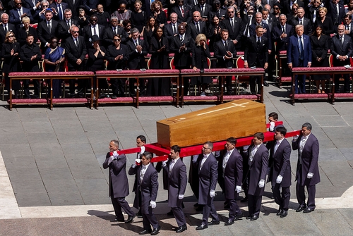 Read in full: The touching note that will be buried alongside Pope Francis inside casket