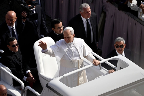 Pope Leo XIV broke major security protocol during inauguration mass