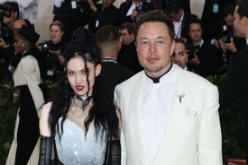 Grimes issues urgent plea to Elon Musk about their young son: 'I am sorry to do this publicly'