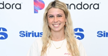 'Hawk Tuah girl' Haliey Welch divides fans with comeback post 'mocking' cancelation for crypto scandal