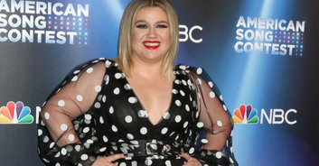 Kelly Clarkson releases statement following allegations of toxic work environment on talk show
