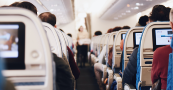 People call for woman to divorce husband after he flies first class, leaving wife and kids in coach