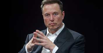 Elon Musk spotted training for cage match against Mark Zuckerberg