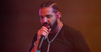 Drake humiliated after his card is declined while trying to pay fan $500 on livestream