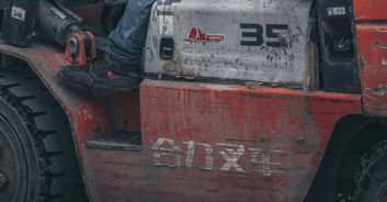 Man cut in half by forklift hospitalized 4 years after horrific accident