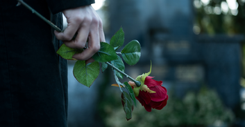 Grandma, 93, goes viral with reaction to her ex's death