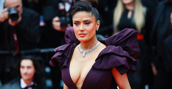 Salma Hayek celebrates 57th birthday with stunning beach pics: 'Do you ever age?'