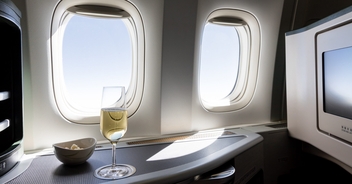 Dad divides social media by revealing he and his wife fly first class while his daughters stay in coach