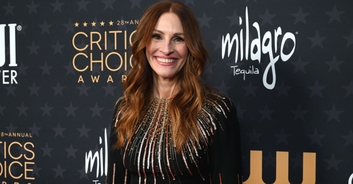 Julia Roberts shares rare photo of her twins on their 19th birthday: 'No words for the joy'