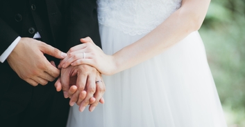 Newlyweds who threw 'wedding of the century' have lavish gift list exposed