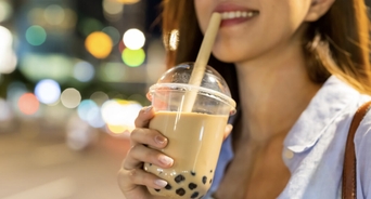 Doctors reportedly remove '300 kidney stones' from 20-year-old woman who preferred to drink bubble tea instead of water