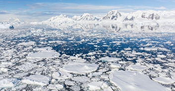 A submersible has vanished beneath the so-called ‘Doomsday Glacier’ in Antarctica