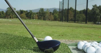 Man is slammed online after he repeatedly 'mansplained' golfing to a professional golfer