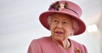 Photo of late Queen Elizabeth II with great-grandkids was 'digitally enhanced', per Getty