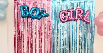TikToker furious after his mom ruined their $9,000 gender reveal party