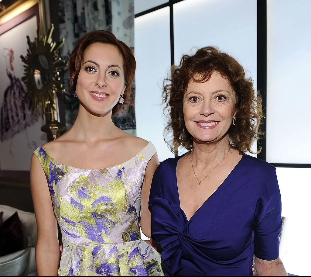 Fans were shocked to learn the actors were mother and daughter! Credit: Michael Buckner / Getty