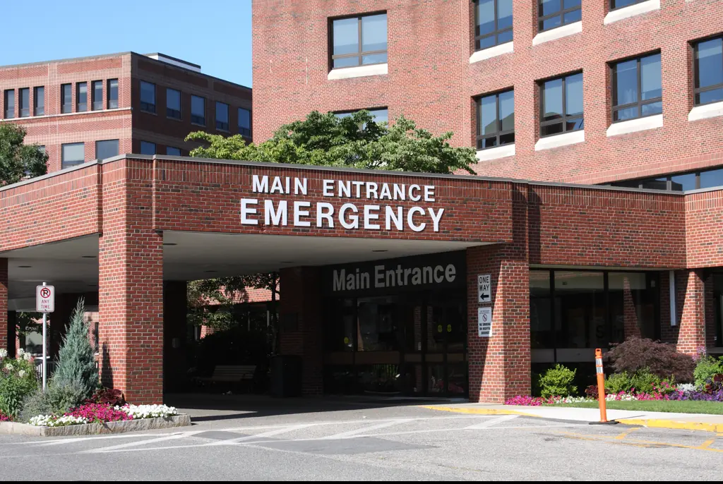 Hospita;l . Credit: DenisTangneyJr / Getty