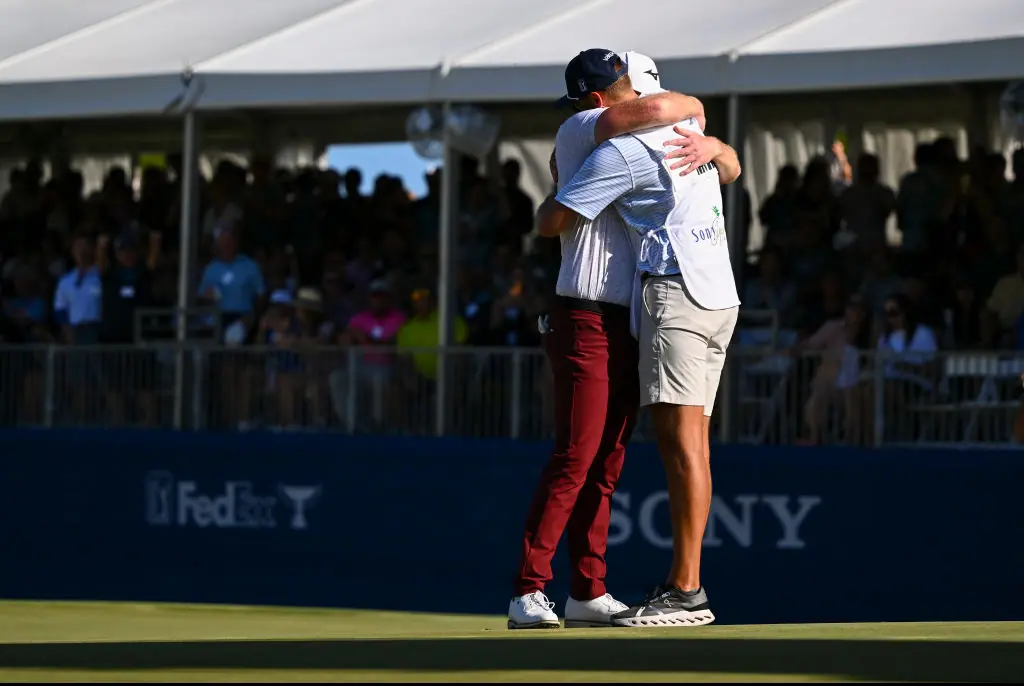 Green and Murray share a hug. Credit:  Tracy Wilcox / Getty