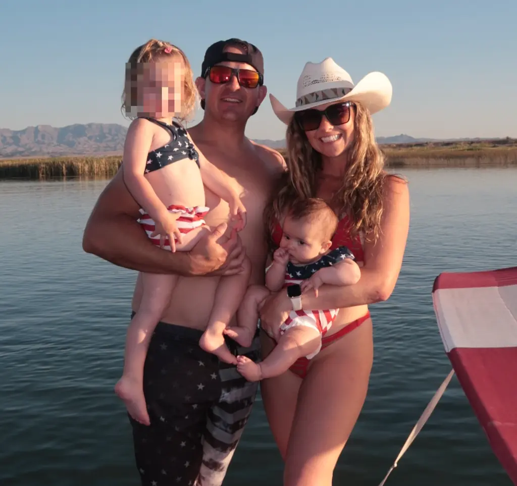 Tanna died over the weekend during a family trip in Arizona. 