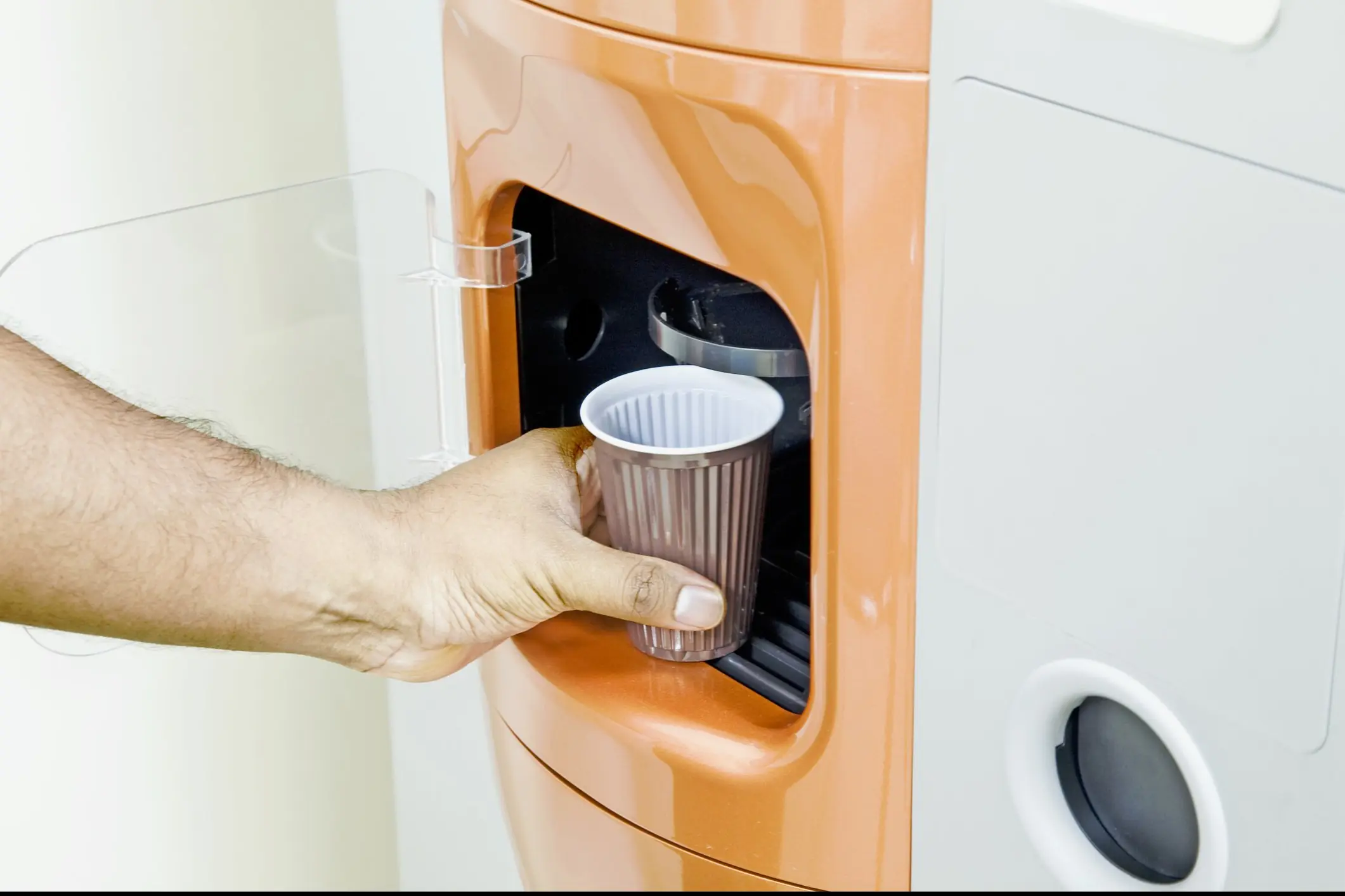 Vending machine. Credit: Menonsstocks / Getty