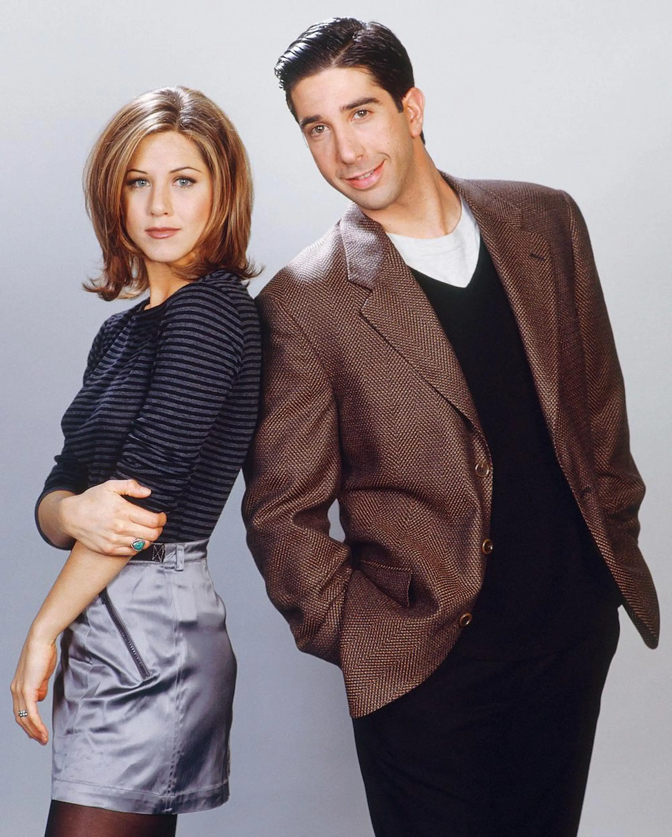 Are Jennifer Aniston and David Schwimmer dating (Credit: HBO)