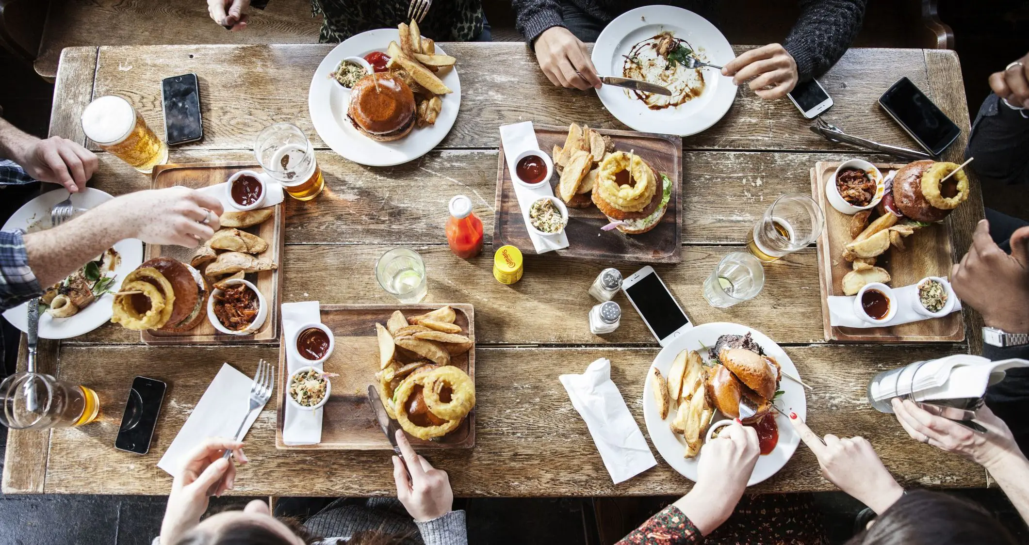 Free gin, tempura chicken and two-year-old cheese: Twisted at 'Taste of London'