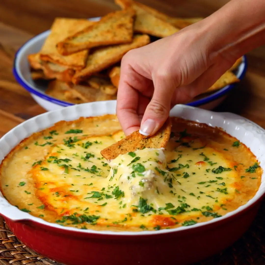 Garlic Bread Chips With Bolognese Fondue