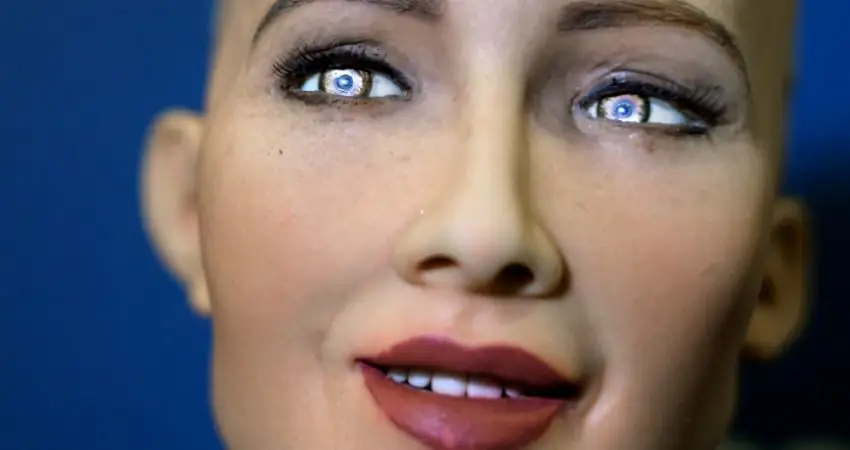 This humanoid robot just became an offical citizen of Saudi Arabia