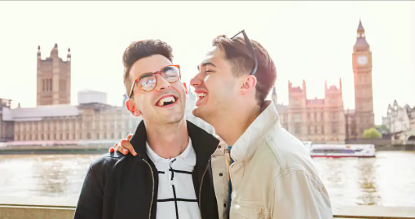 20 LGBT college students reveal their struggles with coming out