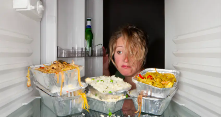 10 Gross things we all do at home but never admit to